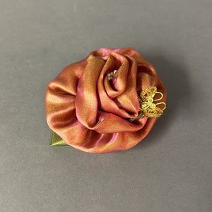 Salmon Pink Silk Rose Brooch Pin NWOT